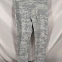 Lululemon Leggings Womens Wunder Under HR Tight Camo White Yoga Size 8 Photo 0