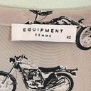 Equipment  FEMME Womens Tan Silk Round Hem Motorcycle Biker Top Tee Shirt Size XS Photo 2