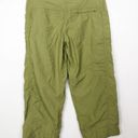 Mountain Hardwear  Green Cropped Hiking Pants size 8 Photo 1