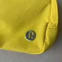 Lululemon everywhere belt bag 1L - Utility Yellow Photo 1