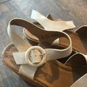 American Eagle  Women’s Sandals Sz 9 1/2 White Wedge Shoes Cork. Photo 1