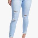 Ymi  Women's Junior Wannabettabutt Repreve Mid-Rise Ankle Jeans with Frayed Hem Photo 4