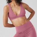 Alo Yoga  Alosoft Show Stopper Bra Photo 0