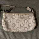 Coach  wristlet Photo 1