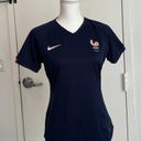 Nike $94.99  WOMEN'S FRANCE 2022/23 HOME JERSEY MIDNIGHT NAVY/METALLIC GOLD S Photo 3