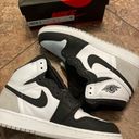 Nike Air Jordan 1 Retro High Photo 1