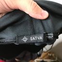 Satva  Rohi Leggings Black & Gray 9” Rise Photo 10