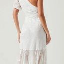 ASTR Revolve Santorini White Lace Bridal Dress Photo 3