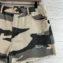 easel  Camo Raw Hem Cutoff Denim Shorts Size L Photo 3