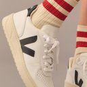 VEJA V-10 Sneakers Photo 4