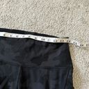 Lululemon  black and grey camo leggings align size 10 25” inseam Photo 3