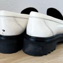 Reformation  | Agathea Platform Cowhide Leather Loafers in‎ White and Black Photo 5