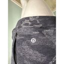 Lululemon  Outrun the Elements 1/2 Zip Incognito Camo HTR Pullover Black Size 6 Photo 14