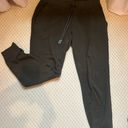 Lululemon Scuba High-Rise Jogger Photo 0