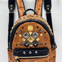 
COGNAC MCM VISETOS STARK
STUDDED BACKPACK MEDIUM Photo 12