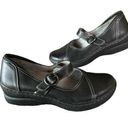 L.L.Bean  Womens Mary Jane Comfort Shoes 6W Black Leather Classic Buckle Strap Photo 0