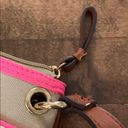 Tommy Hilfiger crossbody purse Photo 6