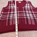 belle du jour Juniors Sleeveless Plaid Sweater Vest Photo 8