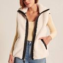 Abercrombie & Fitch  Sherpa faux leather cream vest size medium soft collection Photo 0