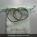 E Newton 2mm Bracelets Photo 1