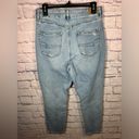 American Eagle  Curvy Ripped Mom jeans women’s size 12  light wash distressed Photo 1