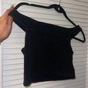 Guess  black off shoulder crop Photo 2