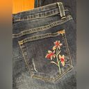 Max jeans  Straight Cropped Embroidered Lightly Distressed Frayed Hem Jeans Sz 4 Photo 11