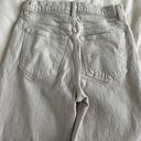 Abercrombie & Fitch Ultra High Rise 90s Straight Jean Photo 3