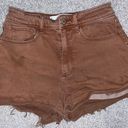 Hollister Curvy Ultra High Rise Mom Short 3” Photo 0