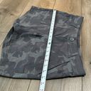 prAna  Olivia 4.5" Gravel Camo Gray Stretch Hiking Shorts Size 10 Photo 6