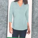 Orvis NWT  Women’s Linen Blend V-Neck Ether Green 7/8 Sleeve Shirt Photo 3