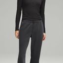 Lululemon Softstreme High-Rise Pant  Size 2 BLACK Regular  NWT Photo 0