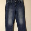 Chico's Women, Capri jeans with people. By cheekbones. Size 0. Photo 0