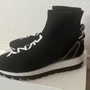 DKNY  Sport Sneaker, Black & White Size 9.5M New in Box Photo 8