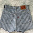 Levi’s 501 Shorts Photo 1