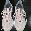 Brooks Like New -  Launch GTS 8 Road-Running Shoes - Women's Size 9 Photo 5