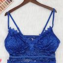 Boutique Lace Crop Top Medium Photo 1