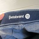 Betabrand  Women’s XXL Straight Leg 7 Pocket Jean Pull On Photo 4