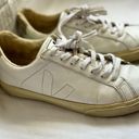 VEJA  Low Esplar Leather Lace-Up Sneakers | White Photo 1