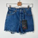 Levi's Levi’s Premium Ribcage Shorts Photo 3