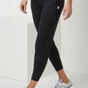 Vuori Performance Jogger 
Women's DreamKnit™ Joggers Photo 0