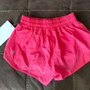 Lululemon Hotty Hot Short 2.5” Photo 1