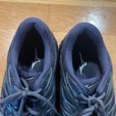 Mizuno  wave 20 D Women’s 11.5 sneakers. MSRP 140 like new Photo 9