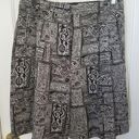 Bermuda Bette & Court Black and Tan Tribal Pattern  Shorts Size 10 Photo 0