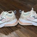 Nike AirMax 270 Photo 6