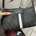 DKNY DYKY Shoulder Bag Photo 0