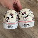 Vans  x Disney Rare Minnie Mouse classic slip on shoes 5 Photo 4