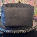 DKNY NWT  2 Way Black Shane Bucket Crossbody or Handbag Photo 3