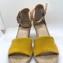 Vince Camuto  NWOT Yellow Leera wedge sandal womens sz 8 Photo 3