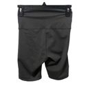 Everlane The Perform Bike Shorts Photo 2